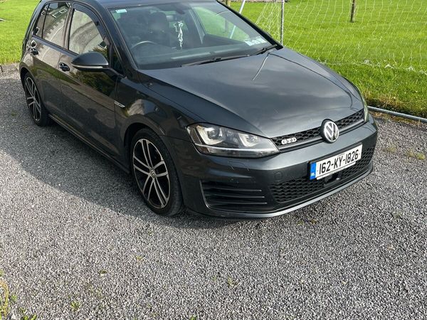 Volkswagen Golf Hatchback, Diesel, 2016, Grey
