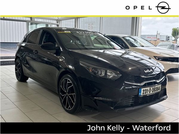 Kia Ceed Hatchback, Diesel Hybrid, 2023, Black