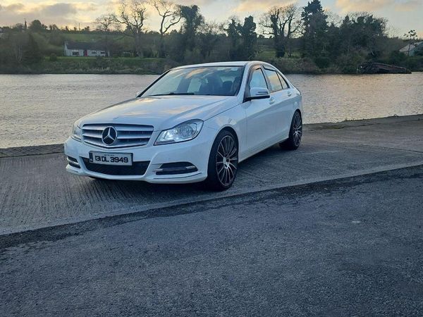 Mercedes-Benz C-Class Saloon, Diesel, 2013, White