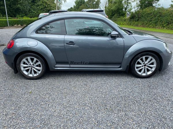 Volkswagen Beetle Hatchback, Diesel, 2015, Grey