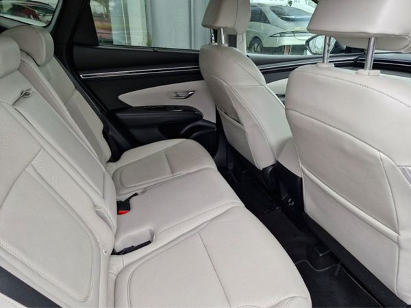 Hyundai Tucson MPV, Diesel, 2023, Grey