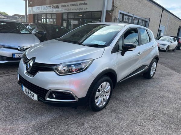 Renault Captur Hatchback, Petrol, 2016, Silver