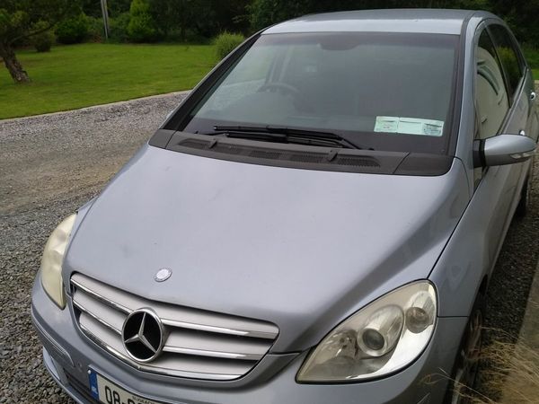 Mercedes-Benz B-Class MPV, Petrol, 2008, Blue