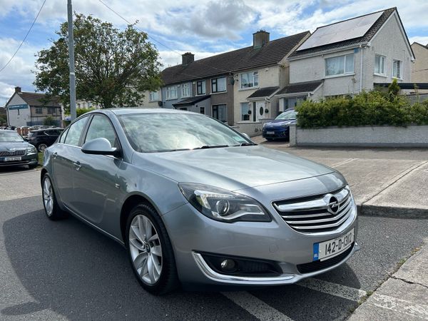 Opel Insignia Saloon, Diesel, 2014, Silver