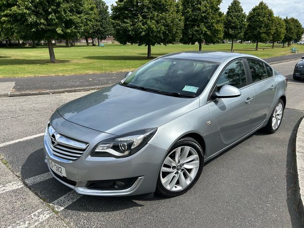 Opel Insignia Saloon, Diesel, 2014, Silver