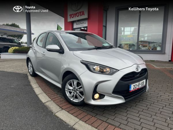 Toyota Yaris Hatchback, Petrol, 2021, Silver