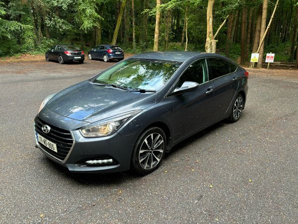 Hyundai i40 Saloon, Diesel, 2017, Blue