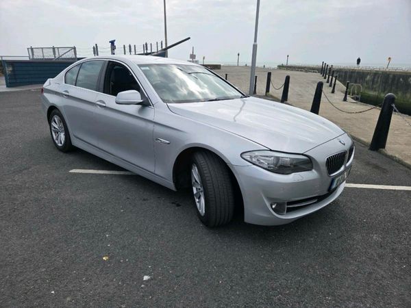 BMW 5-Series Saloon, Diesel, 2010, Silver