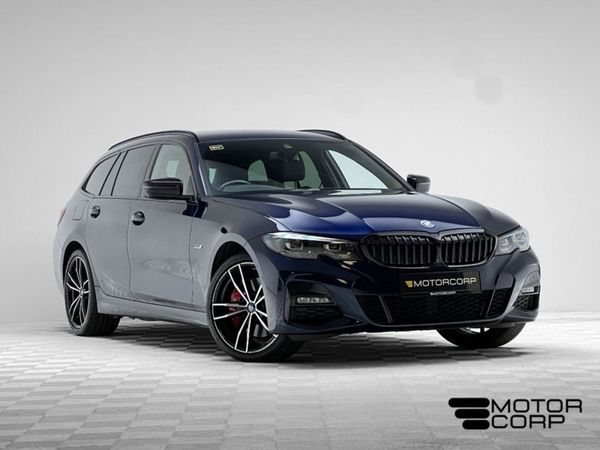 BMW 3-Series Estate, Hybrid, 2021, Blue