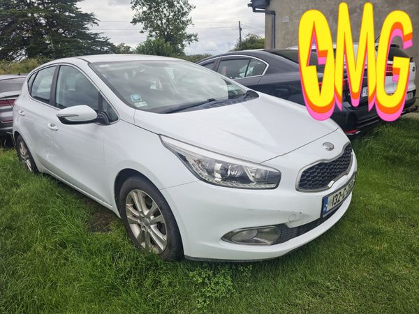 Kia Ceed Hatchback, Diesel, 2013, White