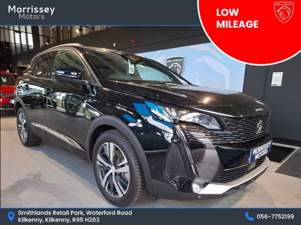 Peugeot 3008 MPV, Petrol Plug-in Hybrid, 2024, Black