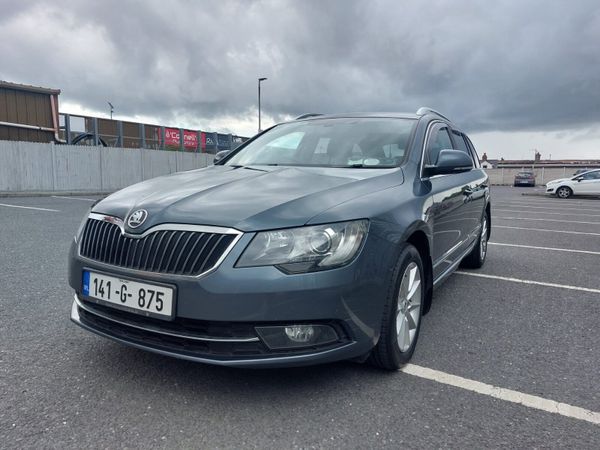 Skoda Superb Estate, Diesel, 2014, Grey