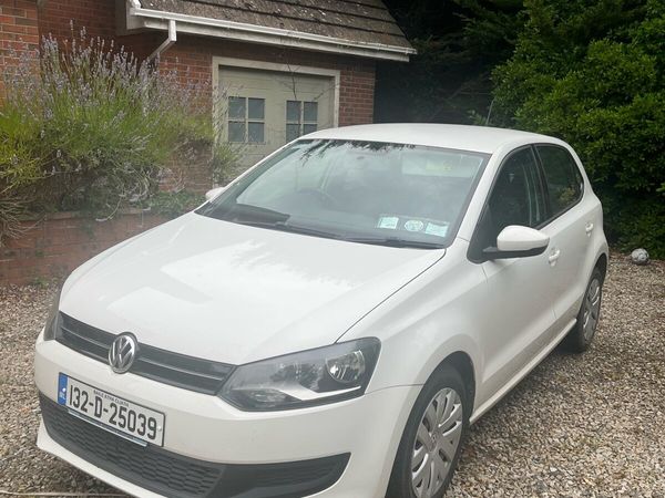Volkswagen Polo Hatchback, Petrol, 2013, White
