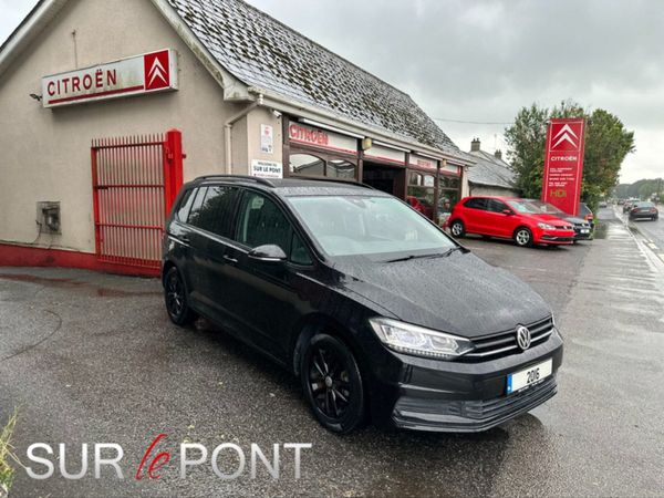 Volkswagen Touran MPV, Petrol, 2016, Black