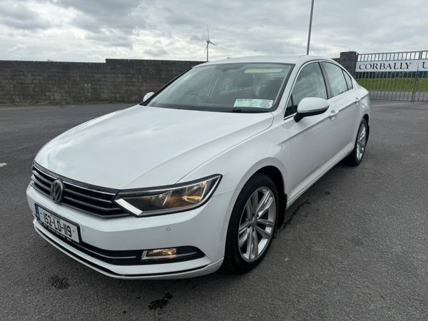 Volkswagen Passat Saloon, Diesel, 2015, White