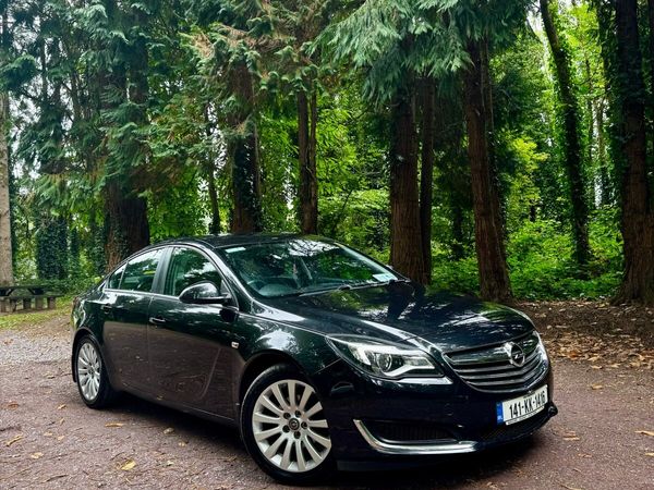 Opel Insignia Saloon, Diesel, 2014, Black