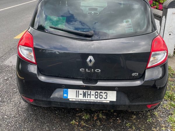 Renault Clio Hatchback, Diesel, 2011, Black