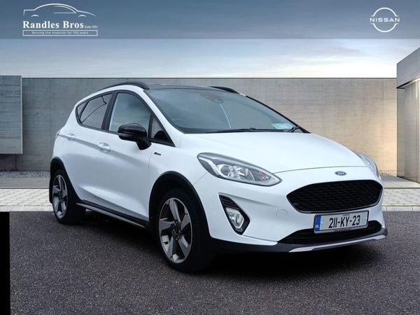 Ford Fiesta Hatchback, Petrol, 2021, White