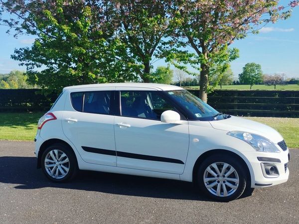 Suzuki Swift Hatchback, Petrol, 2013, White