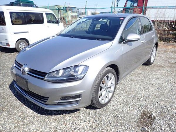 Volkswagen Golf Hatchback, Petrol, 2014, Grey