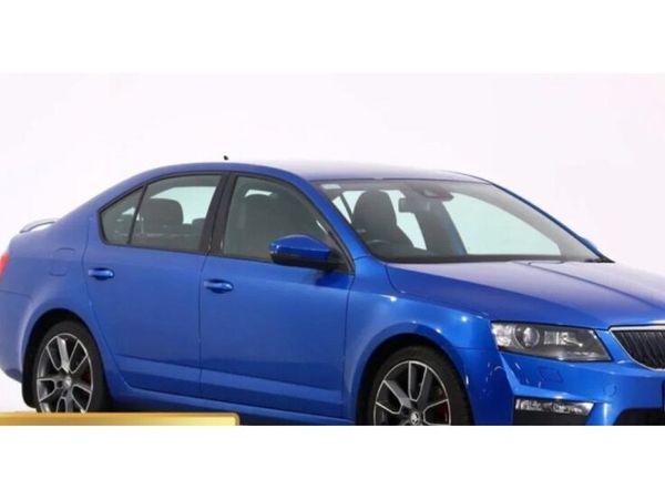 Skoda Octavia Hatchback, Diesel, 2017, Blue