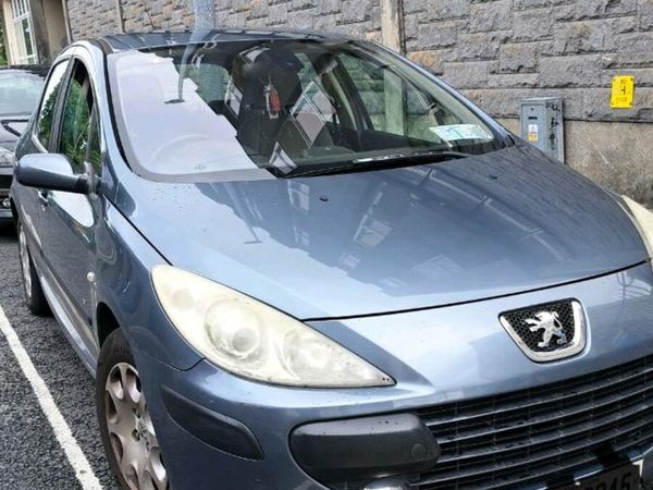 Peugeot 307 Hatchback, Petrol, 2008, Grey