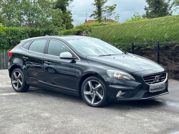 Volvo V40 , Diesel, 2016, Black