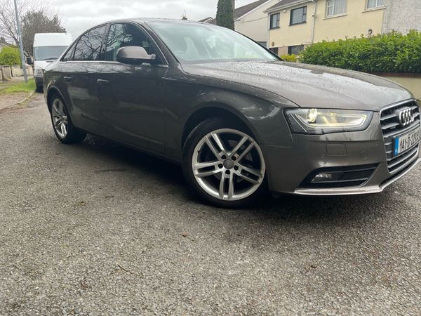 Audi A4 Saloon, Diesel, 2014, Grey