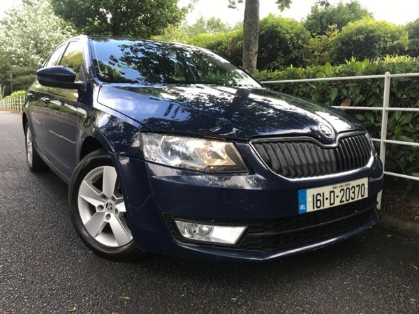 Skoda Octavia Saloon, Diesel, 2016, Blue