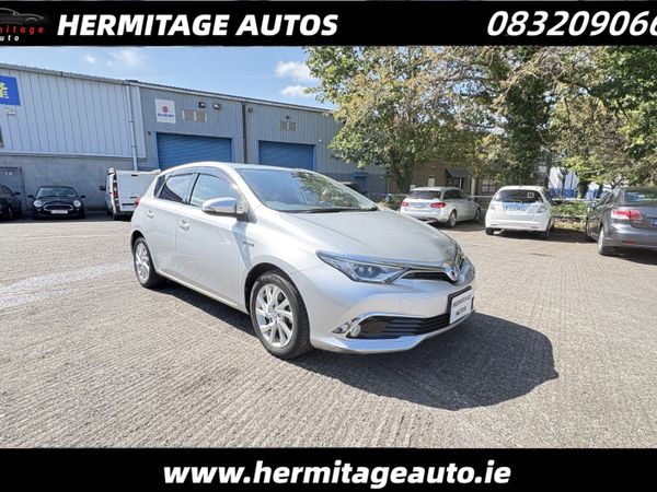 Toyota Auris Hatchback, Petrol Hybrid, 2017, Silver