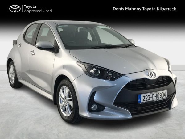 Toyota Yaris Hatchback, Petrol, 2022, Grey
