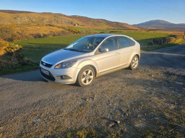 Ford Focus Hatchback, Diesel, 2009, Silver