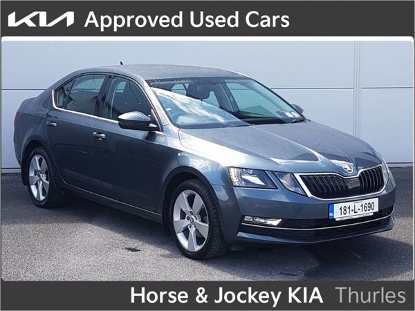 Skoda Octavia Saloon, Diesel, 2018, Grey