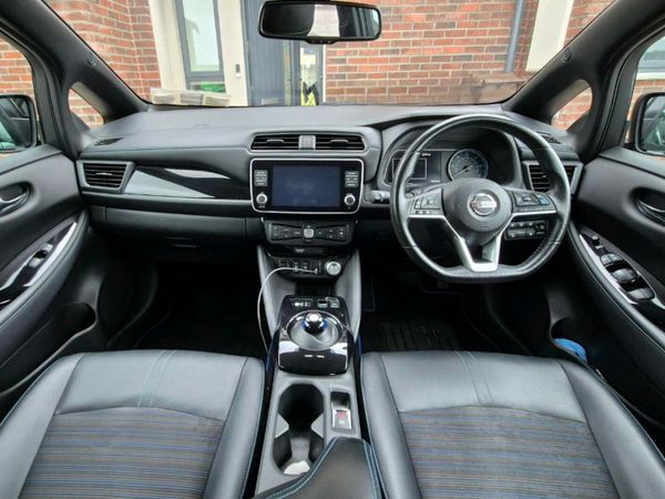 Nissan Leaf Hatchback, Electric, 2021, Black