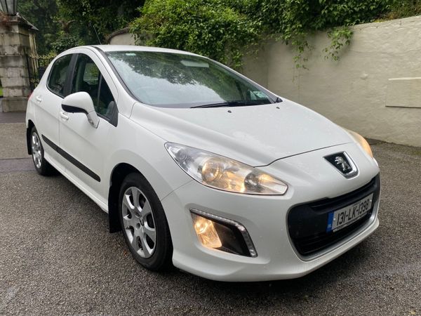 Peugeot 308 MPV, Diesel, 2013, White
