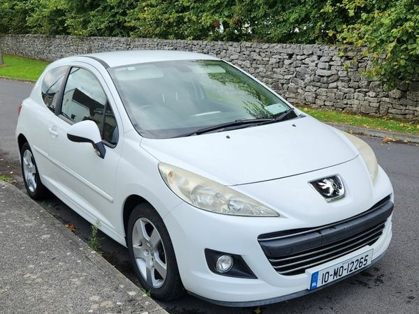 Peugeot 207 Hatchback, Diesel, 2010, White