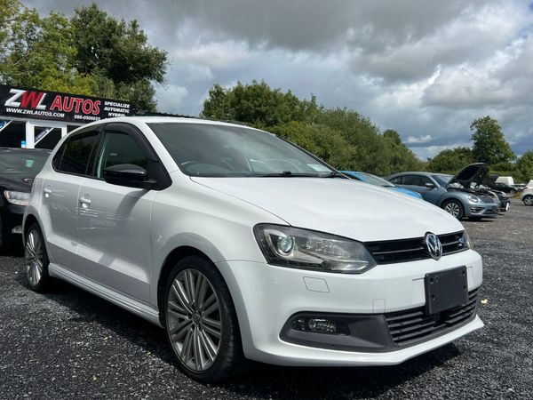 Volkswagen Polo Hatchback, Petrol, 2016, Blue