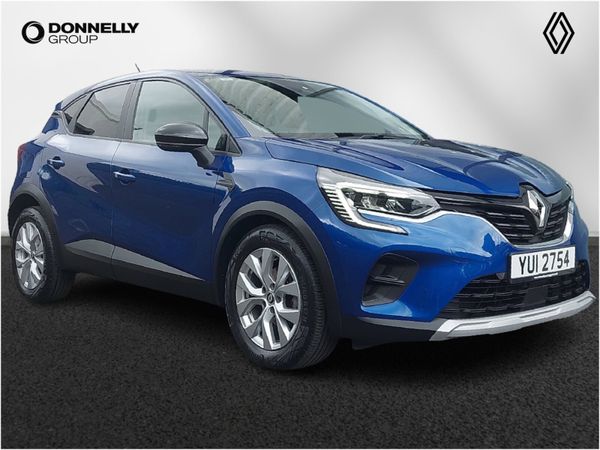 Renault Captur Hatchback, Petrol, 2021, Blue