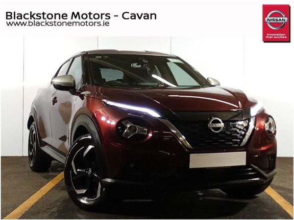 Nissan Juke SUV, Petrol Hybrid, 2024, Red