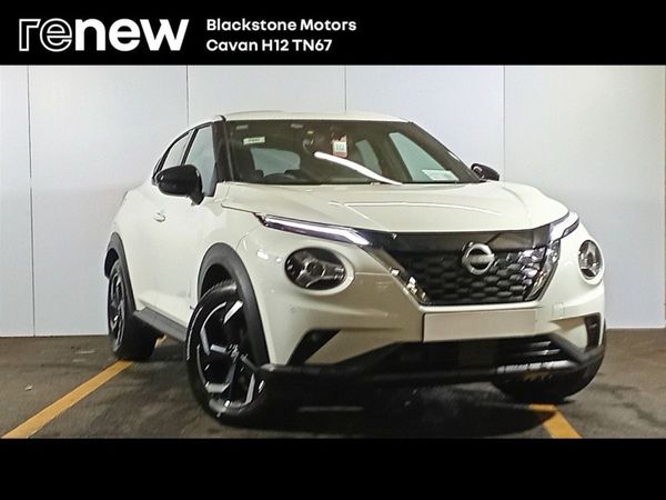 Nissan Juke SUV, Petrol Hybrid, 2024, White