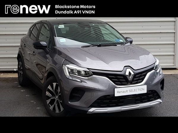 Renault Captur Hatchback, Petrol, 2022, Grey
