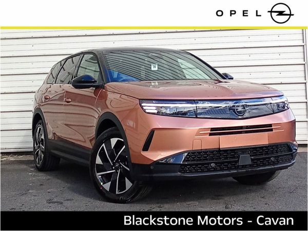 Opel Grandland SUV, Petrol Hybrid, 2025, Brown