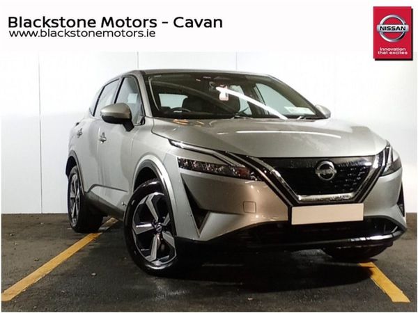 Nissan Qashqai MPV, Petrol, 2024, Grey