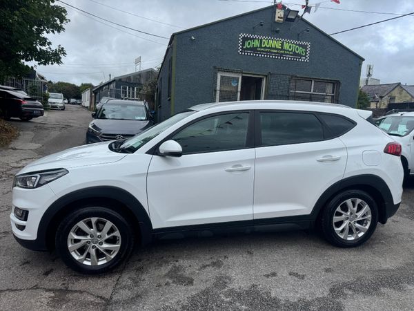 Hyundai Tucson SUV, Diesel, 2019, White