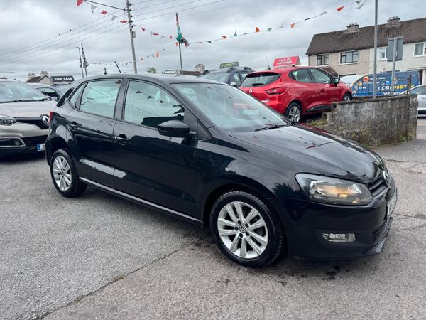 Volkswagen Polo Hatchback, Petrol, 2014, Black