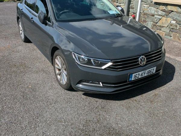 Volkswagen Passat Saloon, Diesel, 2016, Grey