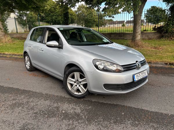 Volkswagen Golf Hatchback, Petrol, 2009, Silver