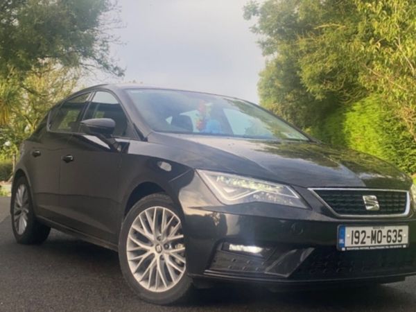 SEAT Leon Hatchback, Petrol, 2019, Black