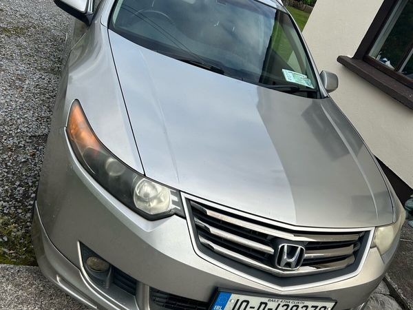 Honda Accord Estate, Diesel, 2010, Silver