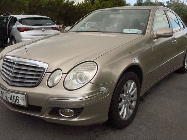Mercedes-Benz E-Class Saloon, Petrol, 2007, Beige